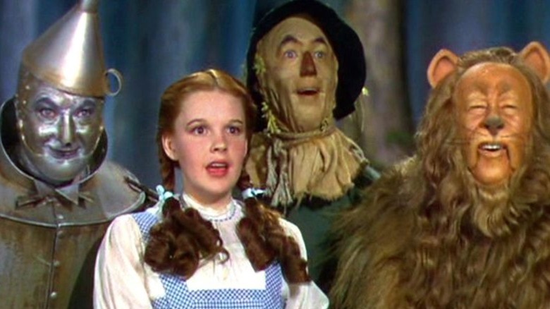 Judy Garland wizard of oz speaking smiling