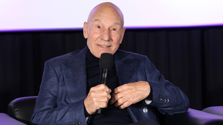 Patrick Stewart speaks on stage