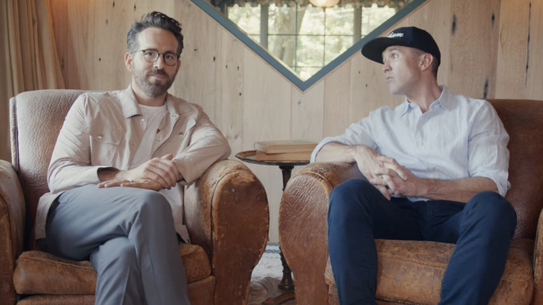 Rob McElhenney sitting with Ryan Reynolds