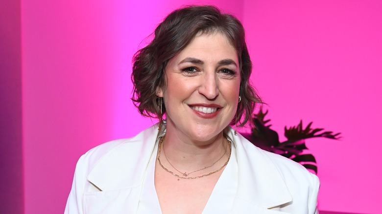 Mayim Bialik wearing white suit