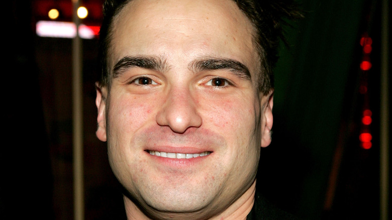 Johnny Galecki at Broadway premiere