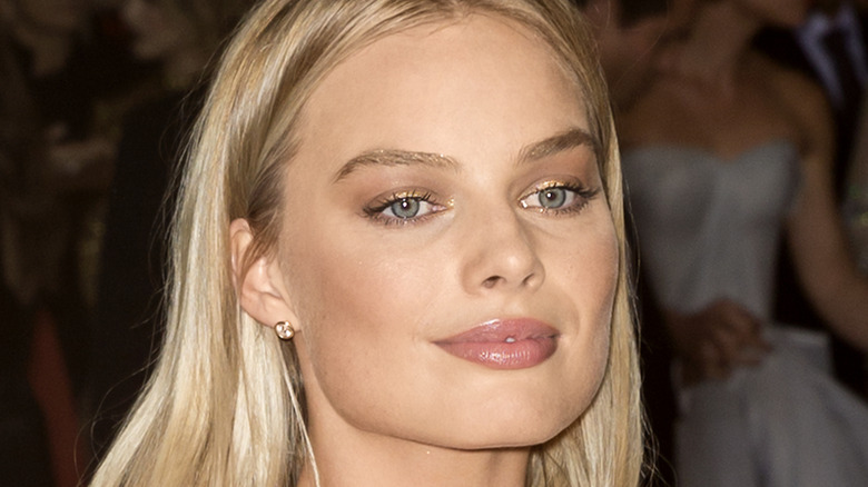 Margot Robbie at event