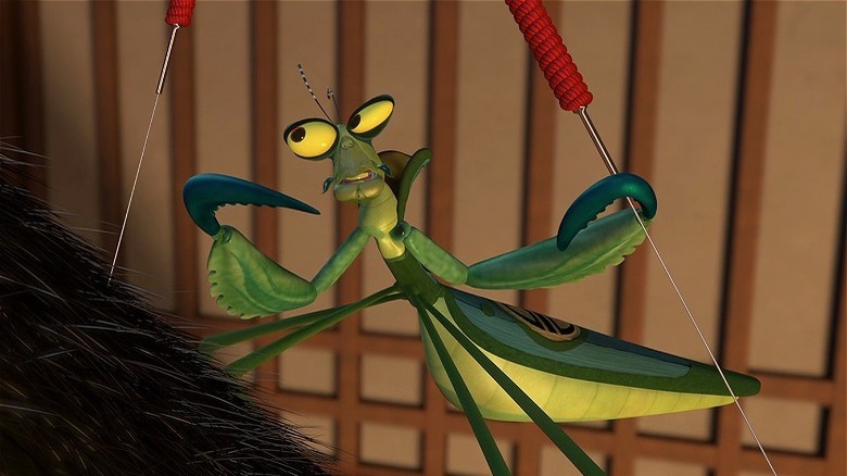 mantis with pins on poe's fur