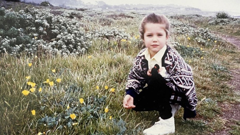  Sophia Bush as a child with flowers