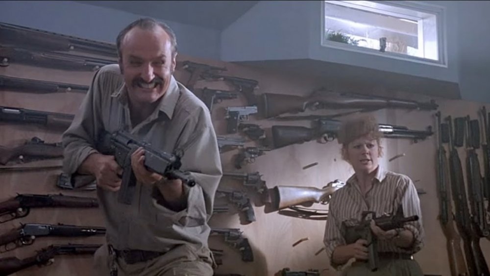 Burt and Heather Gummer defend themselves in Tremors