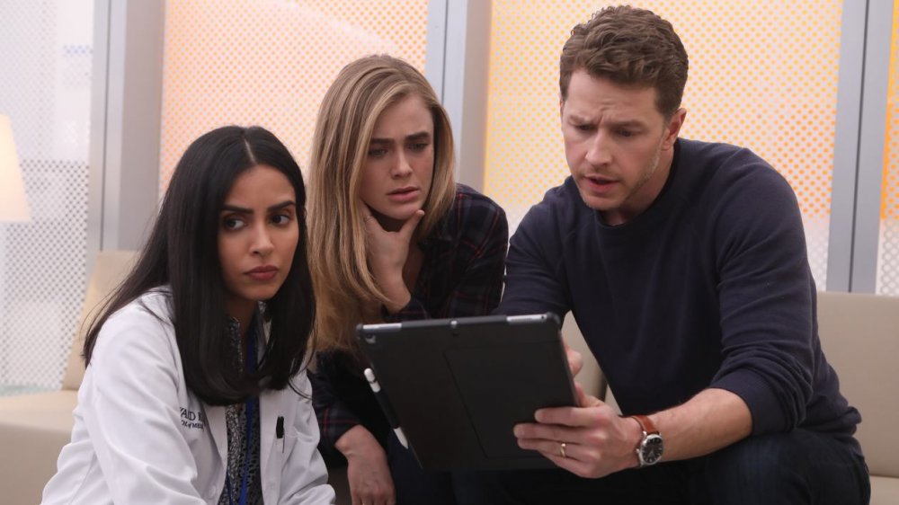 Josh Dallas, Melissa Roxburgh, Parveen Kaur in Manifest season one