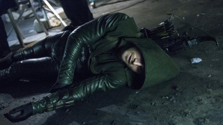 Green Arrow injured