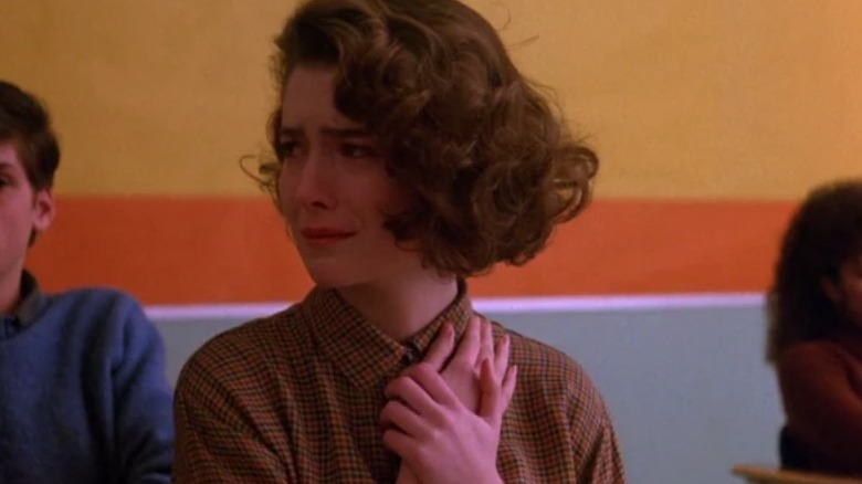 Donna Hayward cries Twin Peaks