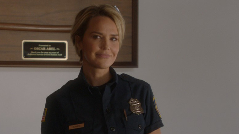 Arielle Kebbel in 9-1-1