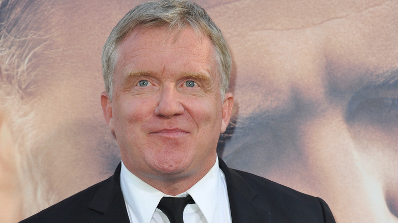 Anthony Michael Hall on red carpet