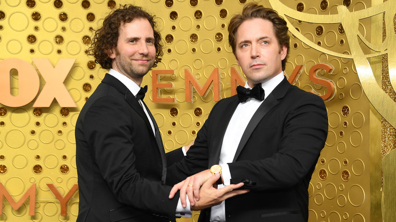 Kyle Mooney and Beck Bennett posing together