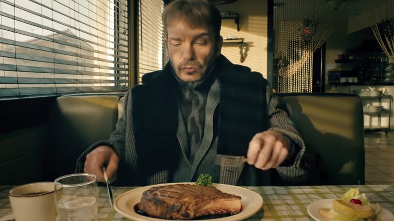 Lorne Malvo eating a steak