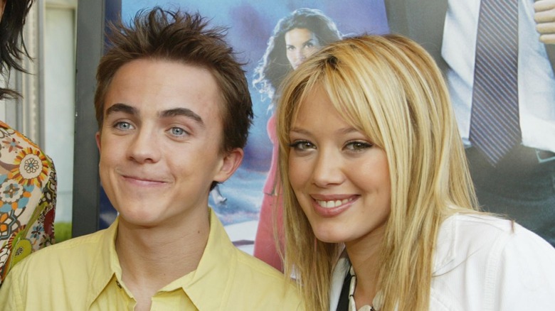 Frankie Muniz and Hilary Duff smiling