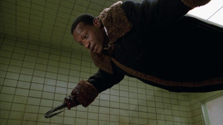 Tony Todd floats down to the floor