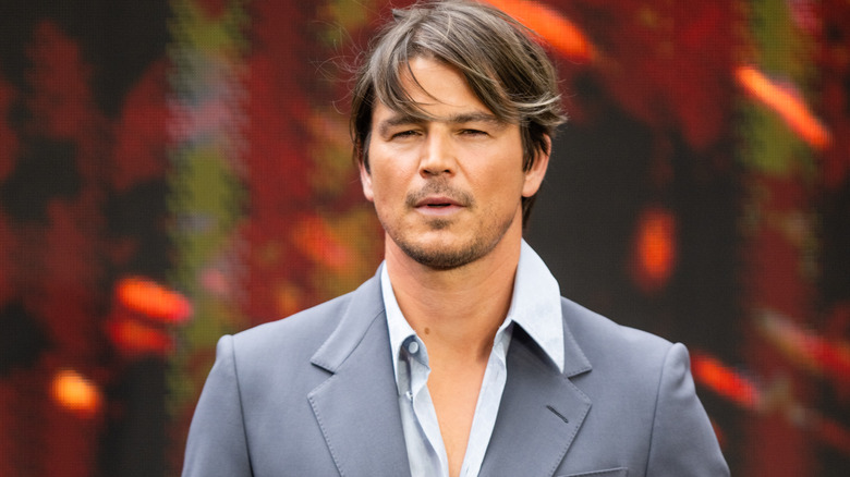 Josh Hartnett on the red carpet