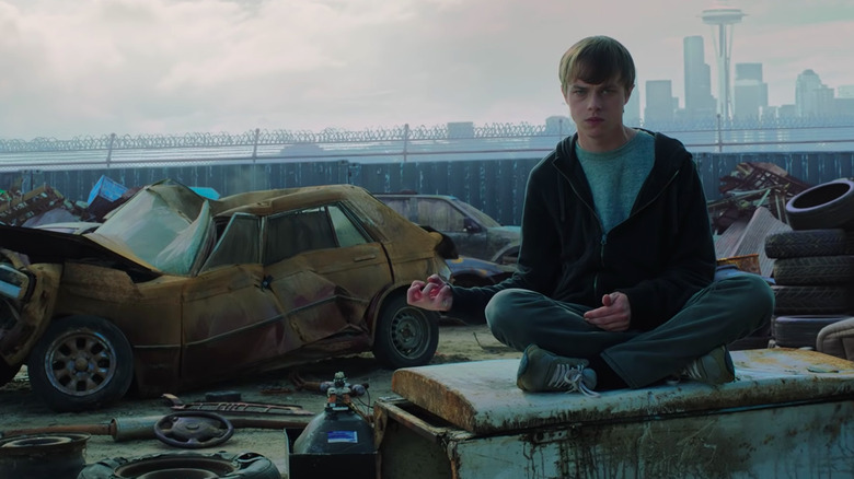 Dane DeHaan smashing a car