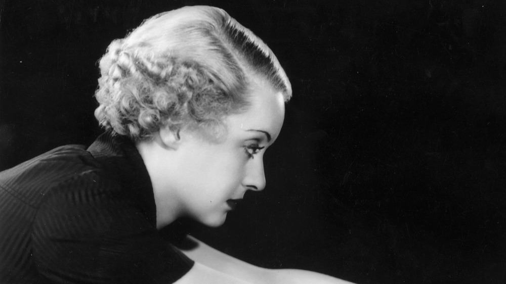 Bette Davis in profile