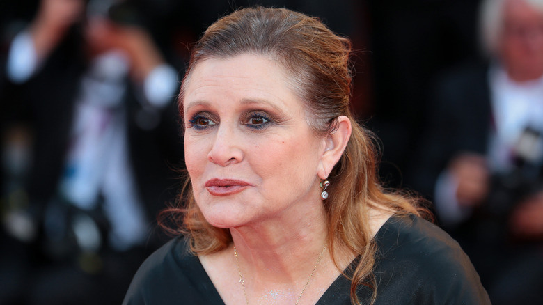 Carrie Fisher at a red carpet event