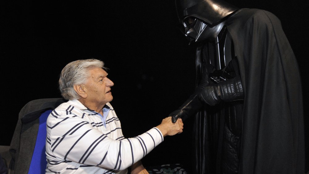 David Prowse meets Darth Vader