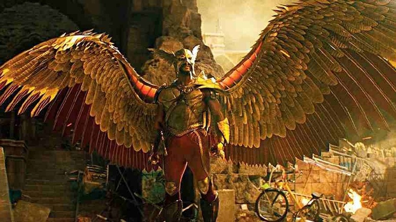 Hawkman spreading his wings