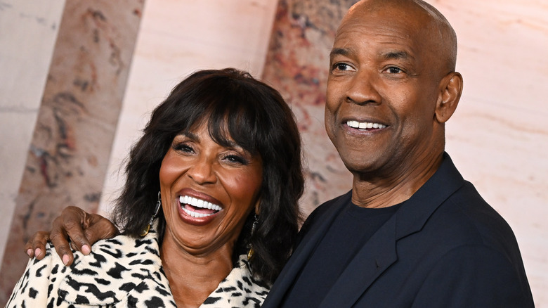 Denzel Washington and Pauletta Washington at Book of Eli premiere