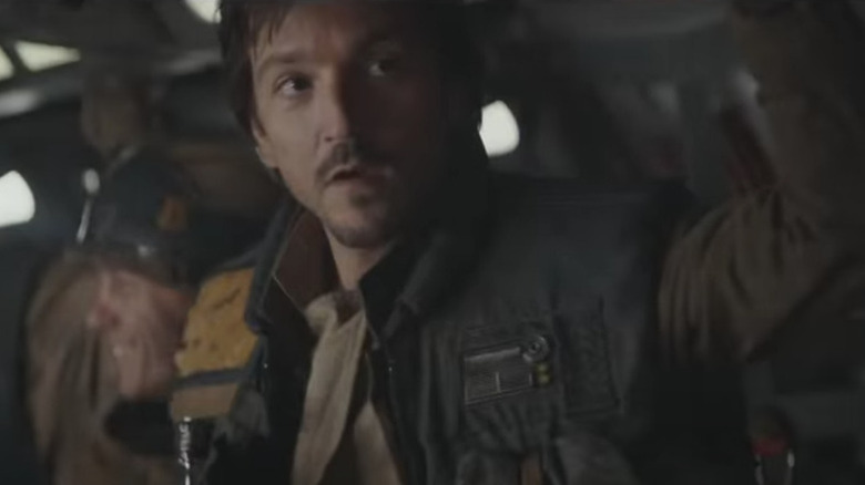 Diego Luna in spaceship