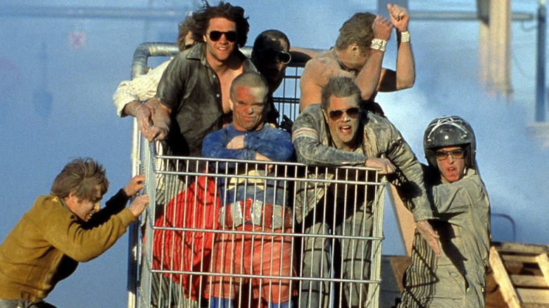 Grocery cart scene from Jackass: The Movie