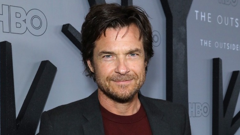 Jason Bateman on red carpet