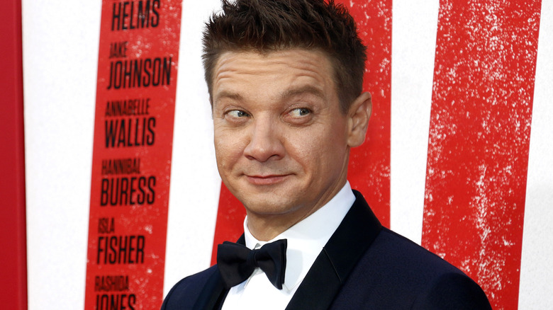 Jeremy Renner smiling