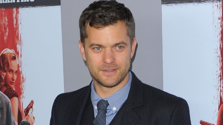 Joshua Jackson in suit and tie