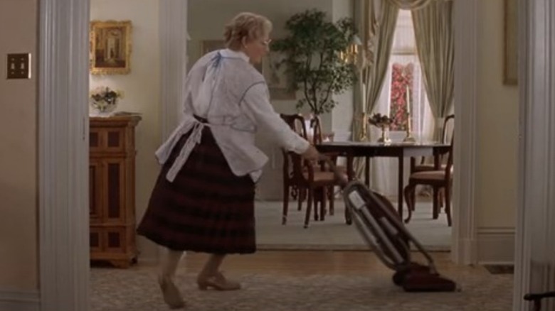 Mrs. Doubtfire dancing with vacuum cleaner