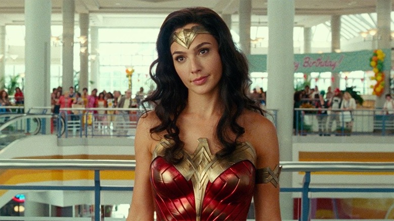 Wonder Woman in mall