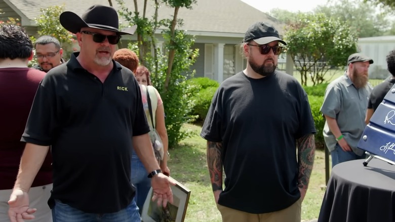 Rick and Chumlee wearing hats