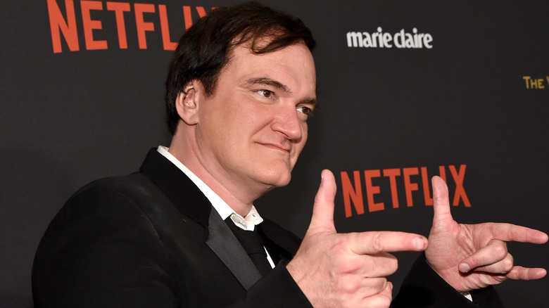 Quentin Tarantino posing