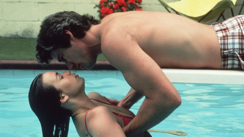 Richard Gere kissing a lady