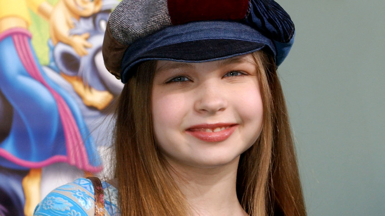 Daveigh Chase smiling