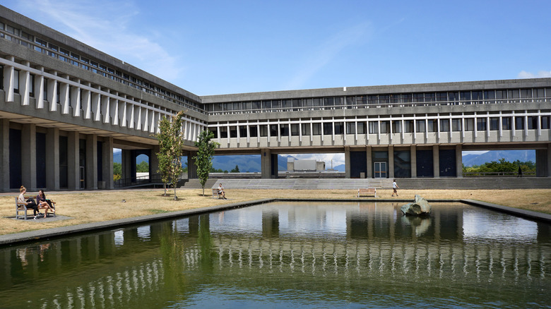 Simon Fraser University 