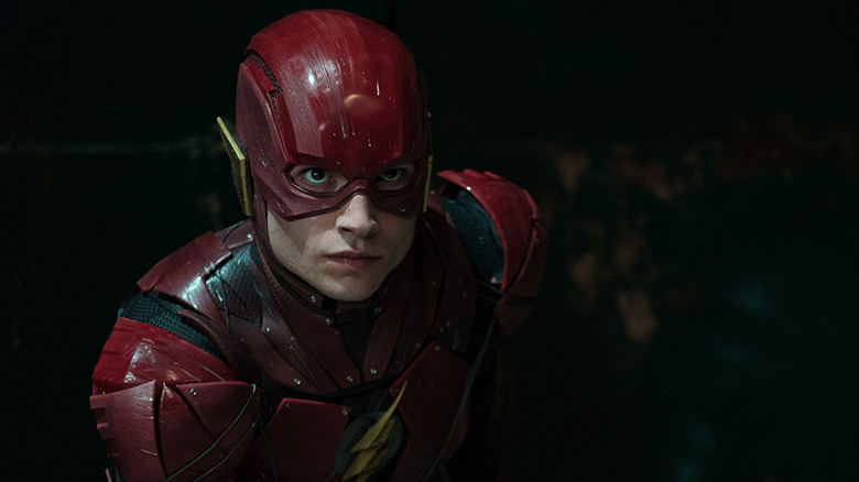 The Flash preparing to make a mad dash