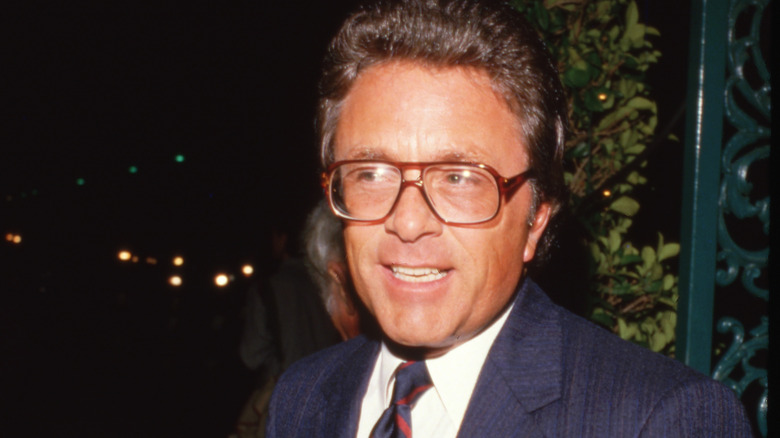 Bill Bixby wearing glasses