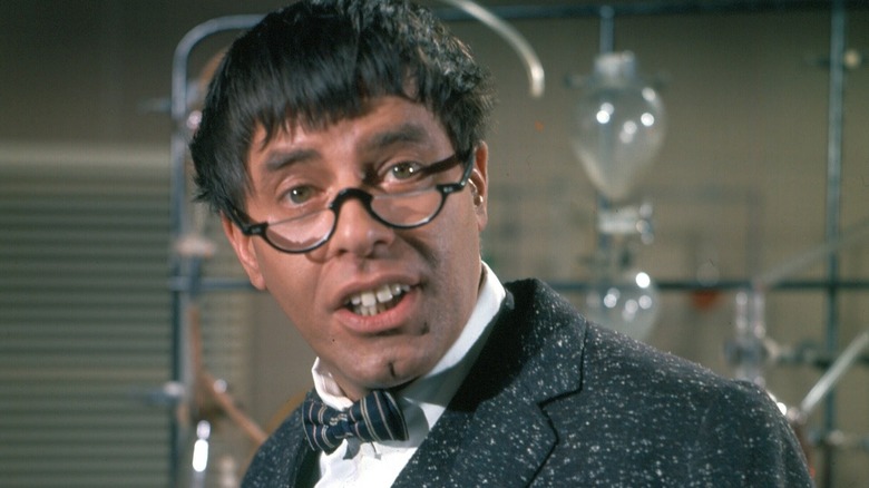 Jerry Lewis looking super nerdy