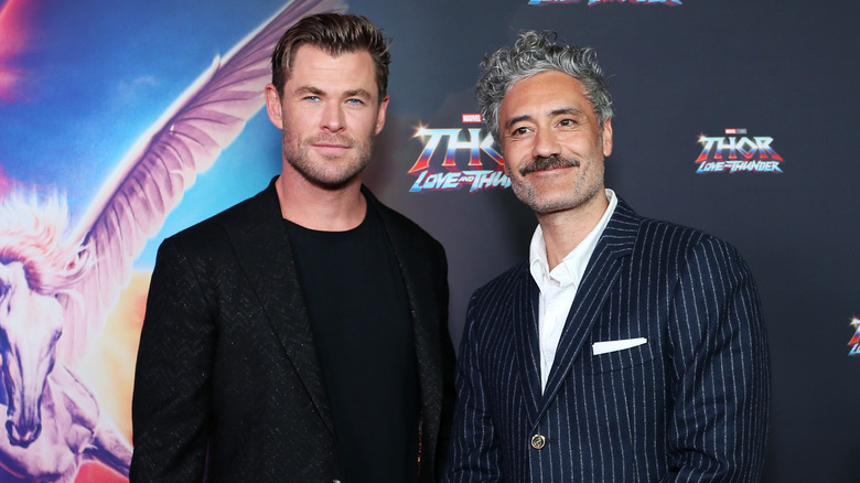 Taika Waititi and Chris Hemsworth