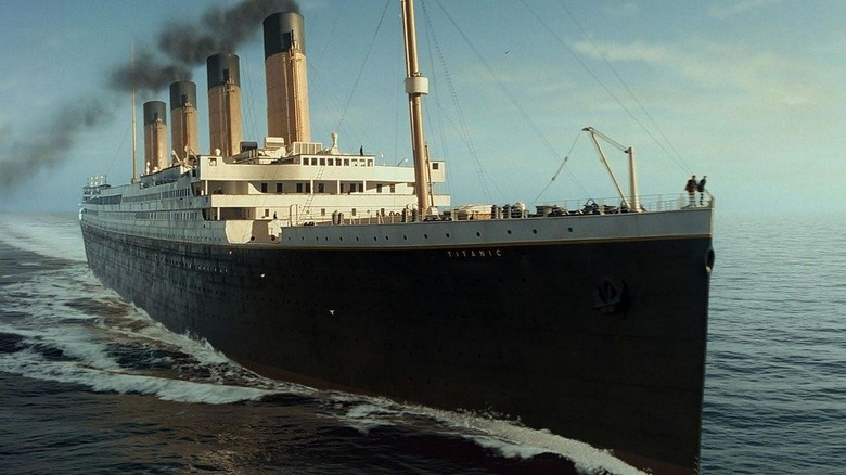 Titanic sails through the sea