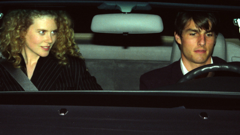 Tom Cruise and Nicole Kidman in a car 