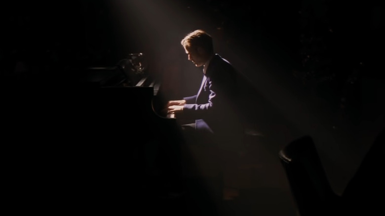 Playing piano in La La Land