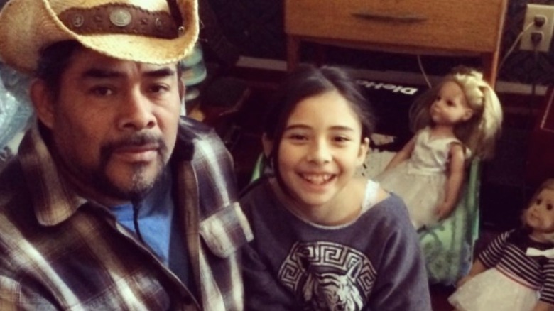 Xochitl Gomez with her father