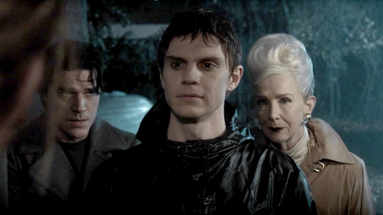 Finn Wittrock, Evan Peters, and Frances Conroy in American Horror Story Double Feature