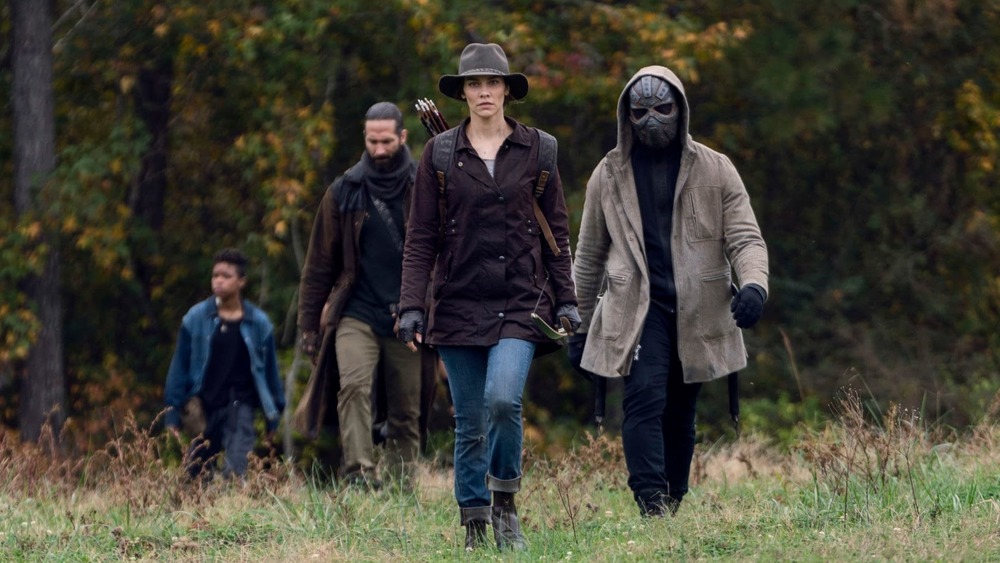 Maggie leading her group of survivors