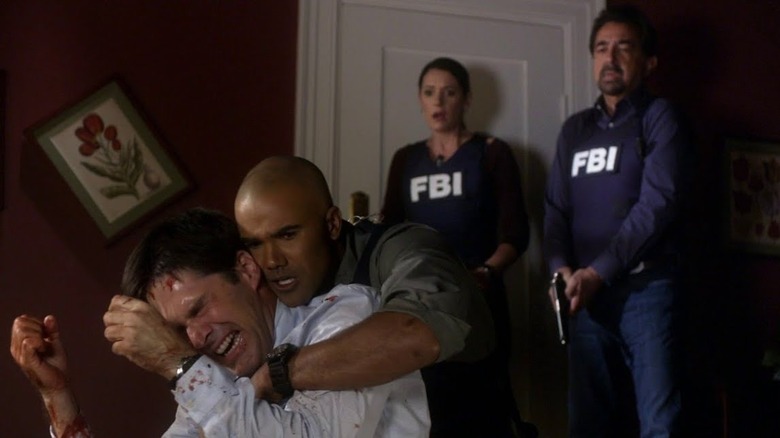 Hotch kills The Reaper 