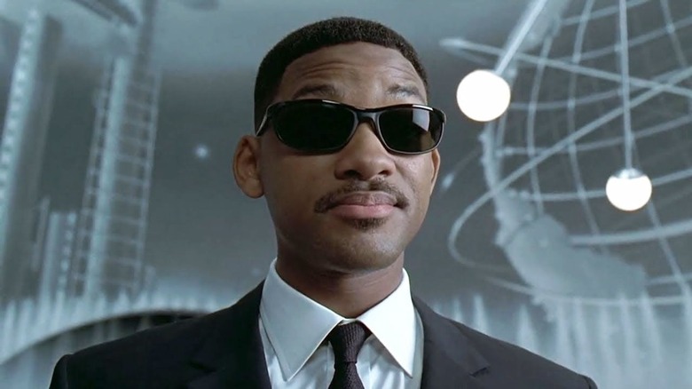 Will Smith Agent J smiling sunglasses