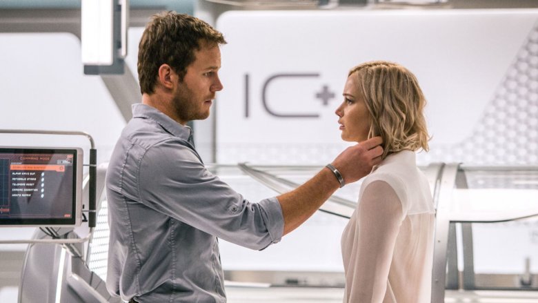 Chris Pratt and Jennifer Lawrence in Passengers